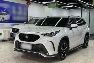 丰田 皇冠陆放 2021款 2.5L HEV四驱尊贵版