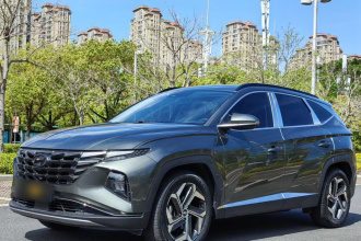 现代 2023款 途胜L 1.5T 自动两驱DLX豪华版