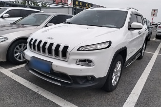 Jeep 自由光 2016款 2.4L 专业智能版