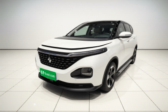 宝骏RM-5 2019款 1.5T CVT 24小时在线尊贵型 7座