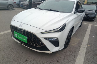 名爵 MG5天蝎座 2022款 1.5T Trophy运动豪享版