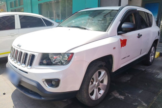 Jeep 指南者(进口) 2014款 改款 2.0L 两驱进取版