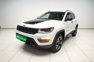 Jeep 指南者 2017款 200TS 自动高性能四驱版