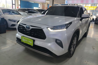 丰田 汉兰达 2023款 2.5L智能电混双擎四驱尊贵版 7座
