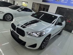 宝马X2 2021款 改款 sDrive25i 曜夜版