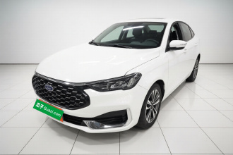 福特 福睿斯 2021款 1.5L 自动钻石版