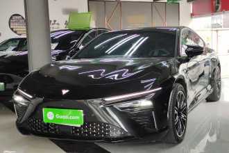 哪吒汽车 哪吒S 2022款 增程版 1160km 后驱小版
