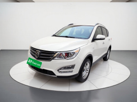 宝骏560 2016款 1.8L 手动精英型