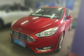 福特 福克斯 2015款 三厢 1.6L 自动风尚型