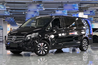 奔驰 威霆 2021款 2.0T 精英版 7座