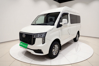 上汽大通MAXUS 新途V80 2024款 改款 傲运通 6MT 短轴中顶147Ps 5/6座