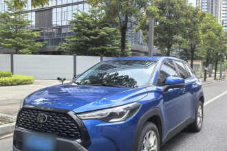 丰田 卡罗拉锐放 2022款 2.0L 精英版