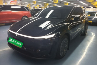 特斯拉 Model Y L 2025款 长续航全轮驱动版