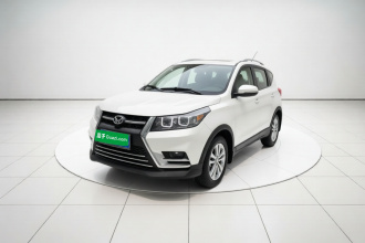 北汽幻速S3 2016款 S3L 1.5L 手动尊享型