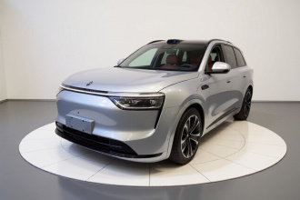 鸿蒙智行 问界M8 2025款 增程 Ultra版 53.4kWh 5座版 (192线激光雷达）