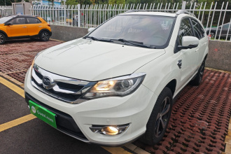 比亚迪S7 2015款 2.0T 升级版 自动尊贵型