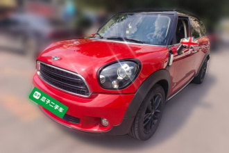 MINI Countryman 2016款 1.6T COOPER ALL4 Fun装备控