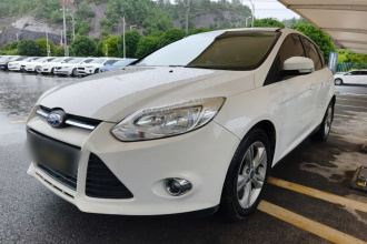 福特 福克斯 2012款 两厢 1.6L 自动风尚型