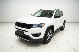 Jeep 指南者 2017款 200T 自动家享版