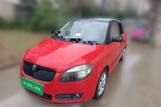 斯柯达 晶锐 2011款 1.6L 自动酷黑版