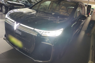 岚图汽车 岚图梦想家 2025款 PHEV 四驱尊贵乾崑版