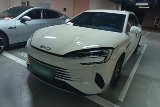 比亚迪 海豹07 DM-i 2025款 DM-i 1.5L 70km 精英型