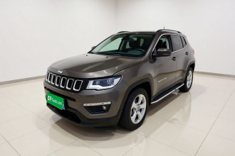 Jeep 指南者 2020款 220T 自动领先版