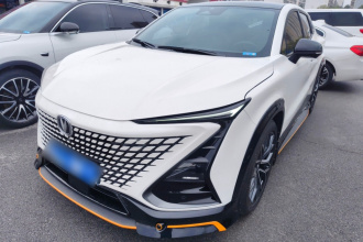 长安UNI-T 2022款 1.5T 尊贵型