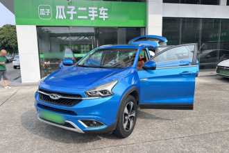 奇瑞 瑞虎7 2016款 2.0L CVT耀目版