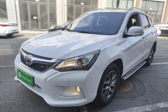 比亚迪 宋 2016款 盖世版 1.5TID 自动精英型