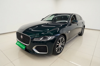 捷豹XFL 2024款 2.0T P250 两驱尊享豪华版