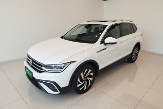 大众 途观L 2023款 300TSI 自动两驱智享版