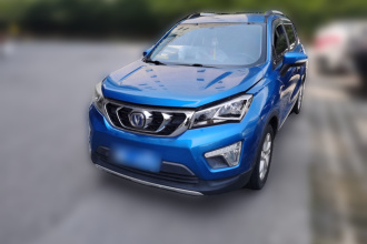 长安CS15 2016款 1.5L 自动豪华版