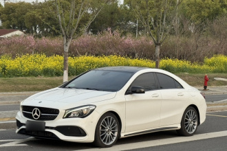 奔驰CLA 2018款 CLA 220 4MATIC