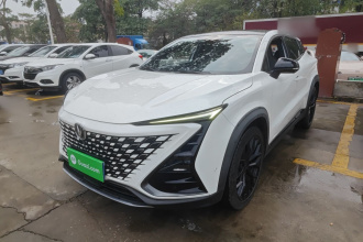 长安UNI-T 2022款 1.5T 旗舰型