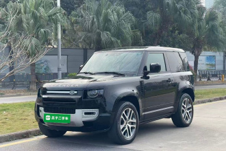 路虎卫士 2023款 90 3.0T P400 XS