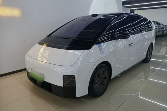 理想汽车 理想MEGA 2025款 Ultra 智能焕新版