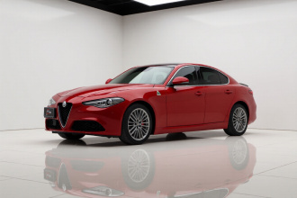 阿尔法·罗密欧 Giulia朱丽叶 2017款 2.0T 200HP 豪华版