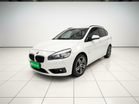 宝马2系旅行车 2016款 218i 运动设计套装