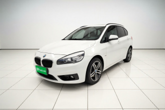 宝马2系旅行车 2016款 218i 运动设计套装