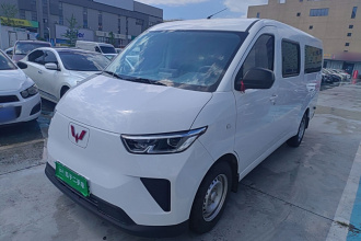 五菱汽车 五菱扬光 2025款 400km 客车版舒适型