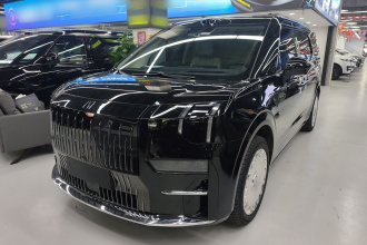 极氪009 2024款 光辉