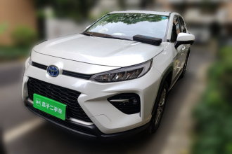 丰田 威兰达 2022款 双擎 2.5L E-CVT两驱豪华PLUS版