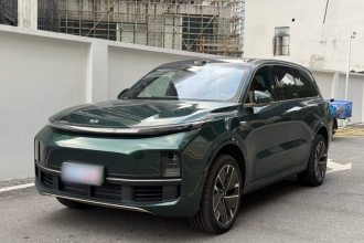 理想汽车 理想L9 2025款 Ultra 智能焕新版