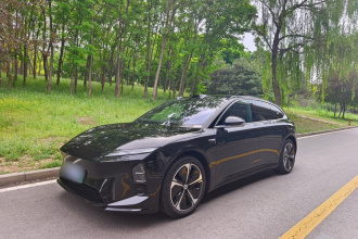 蔚来ET5T 2025款 100kWh Touring