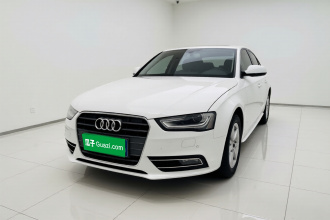 奥迪A4L 2013款 35 TFSI 自动标准型