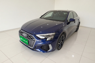 奥迪A3 2022款 A3L Limousine 35 TFSI 时尚运动型