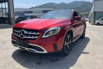 奔驰GLA 2018款 GLA 200 时尚型