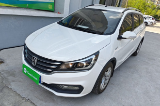 宝骏310W 2017款 1.5L 手动时尚型 国V