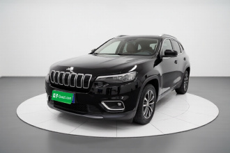 Jeep 自由光 2019款 2.0T 两驱智享版 国VI